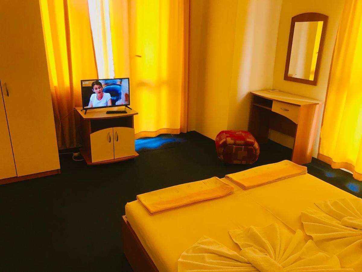 Family Hotel Friends Πριμόρσκο Εξωτερικό φωτογραφία