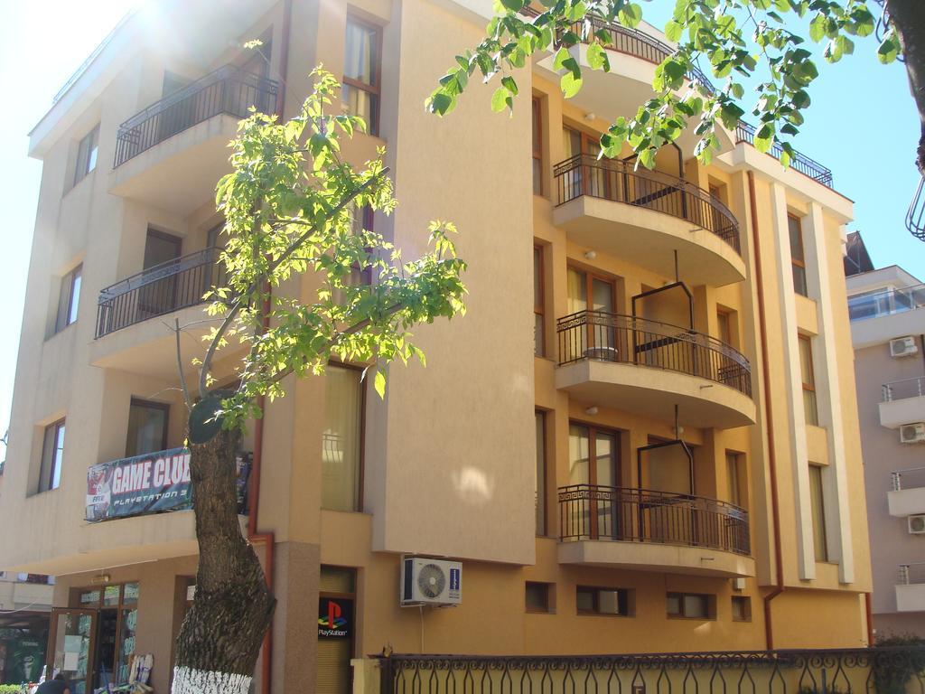 Family Hotel Friends Πριμόρσκο Εξωτερικό φωτογραφία