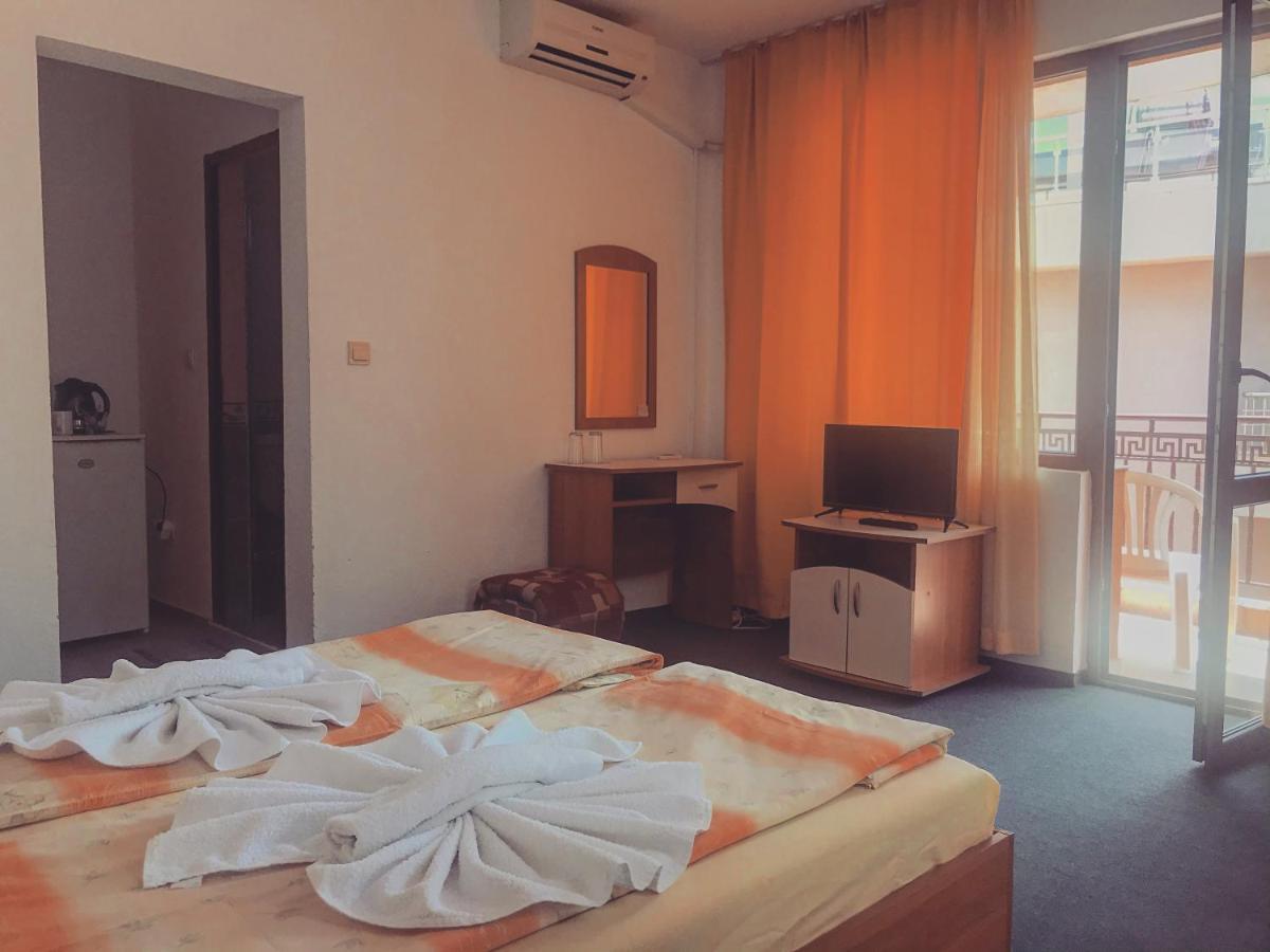 Family Hotel Friends Πριμόρσκο Εξωτερικό φωτογραφία